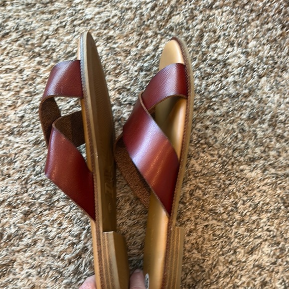 Cynthia Rowley Brown Slide Sandals NWOB - Picture 3 of 9